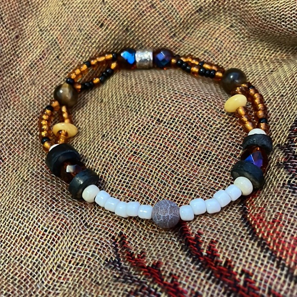 Handmade Jewelry Unisex Bracelet w New & Upcycled Beads Like Tiger’s Eye & Amber - Picture 5 of 5